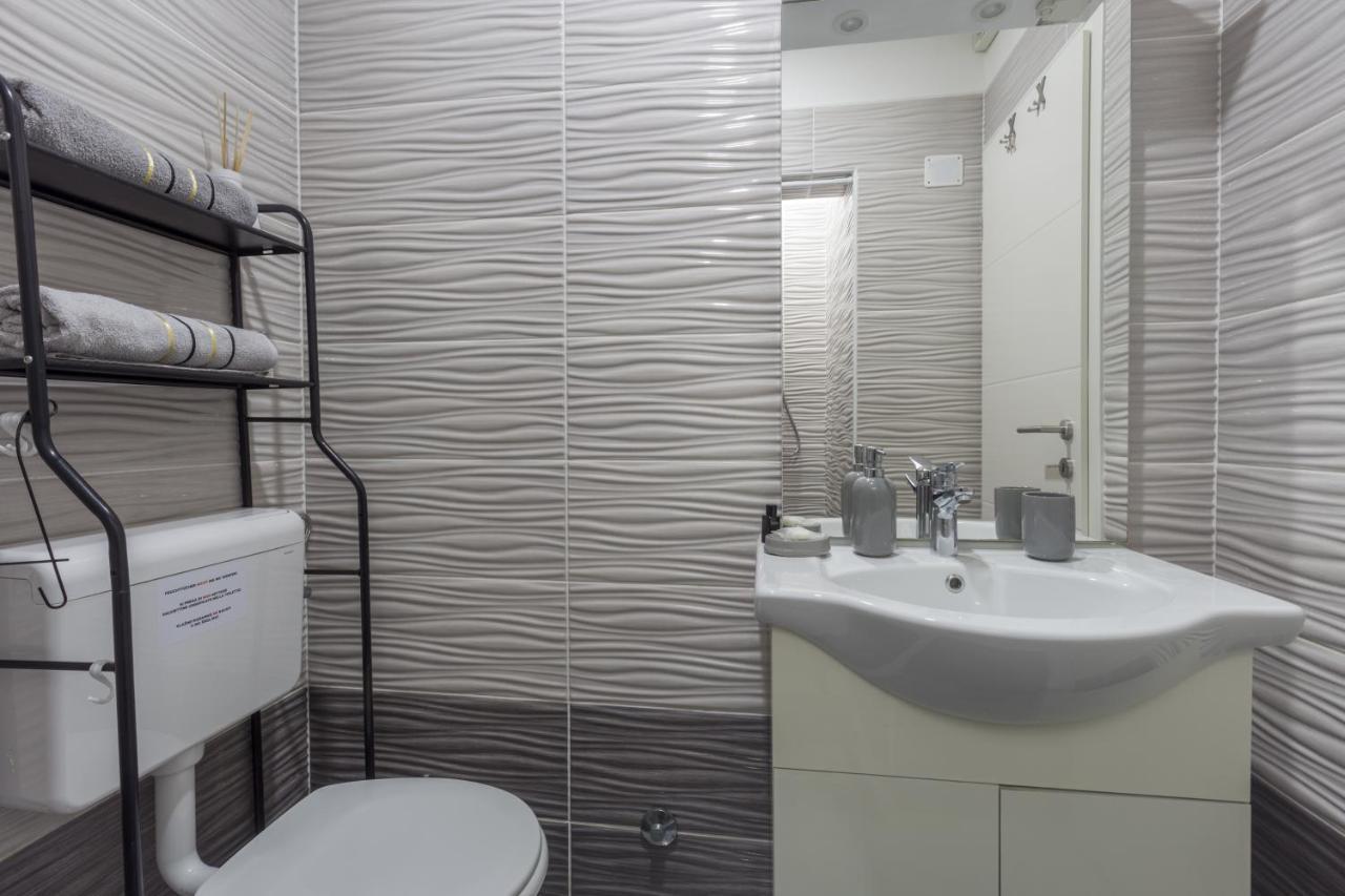 Apartment 50 Shades Of Grey Porec Exterior photo